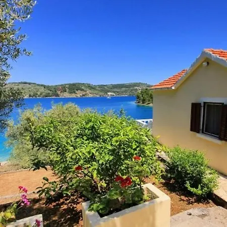 Seaside House Cove Gabrica, Korcula - 17195 *